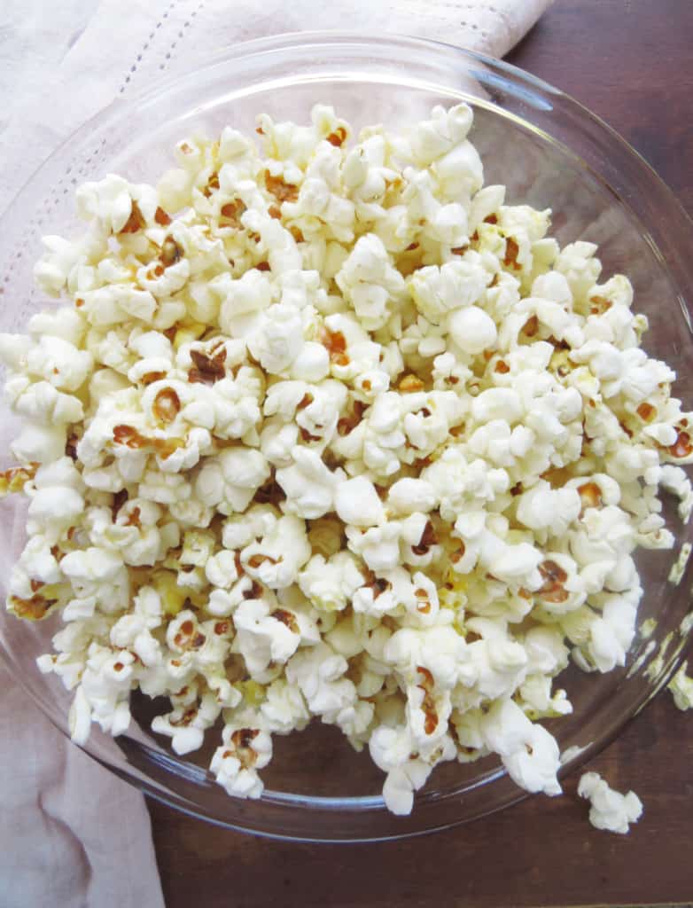 Close up on a bowl of popcorn.