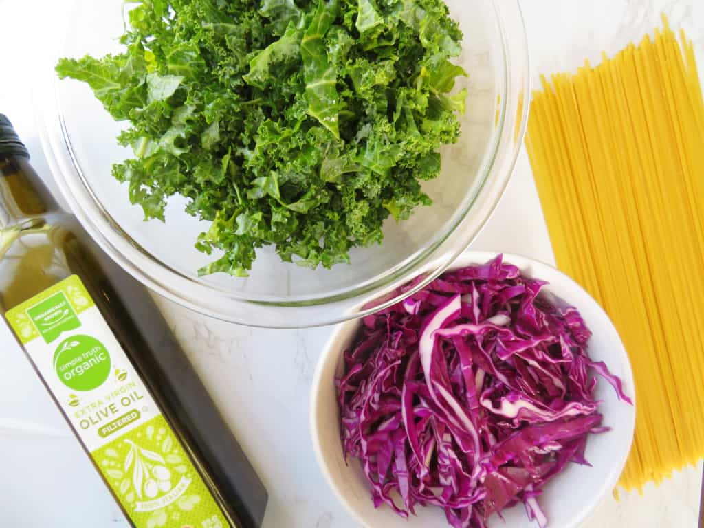 linguine with red cabbage and kale