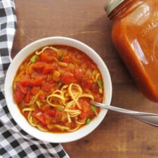 tomato sauce from fresh tomatoes