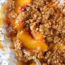 blueberry peach crisp