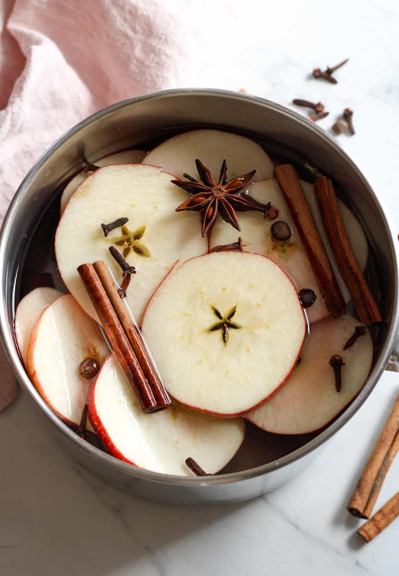 Apple Cinnamon Stovetop Potpourri (Fall Holiday Blend) The Midwest