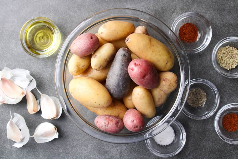Rosemary fingerling potatoes ingredients. 