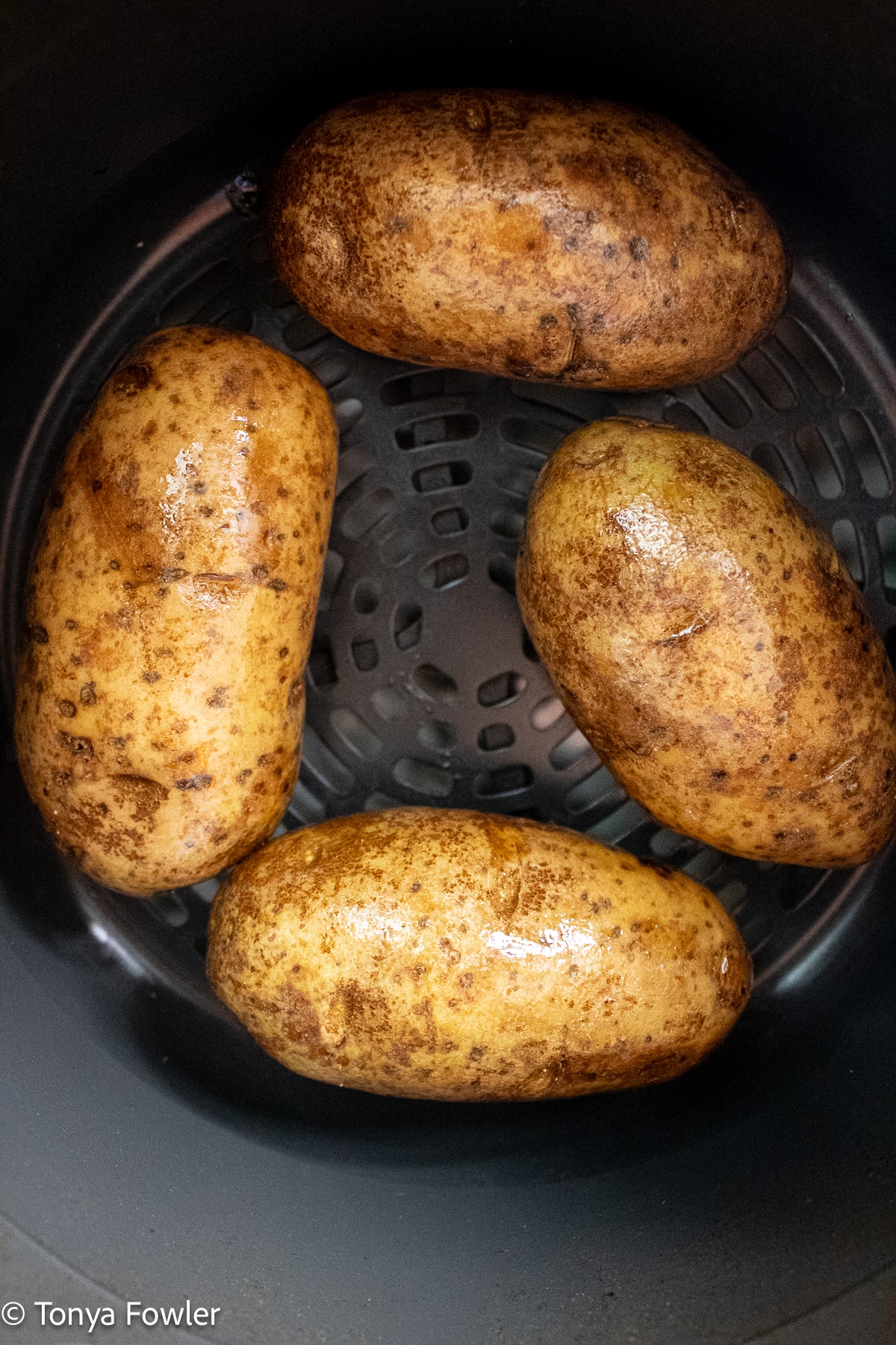 Potatoes in the air fryer.