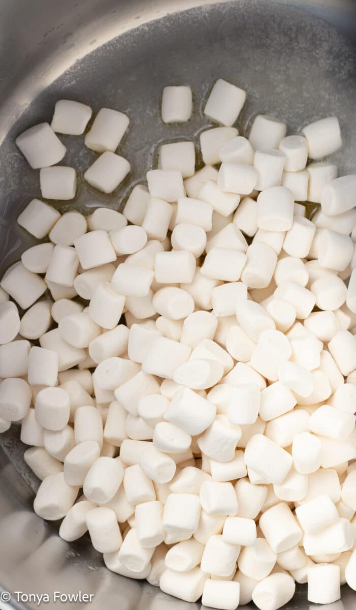 Mini marshmallows in a pot.