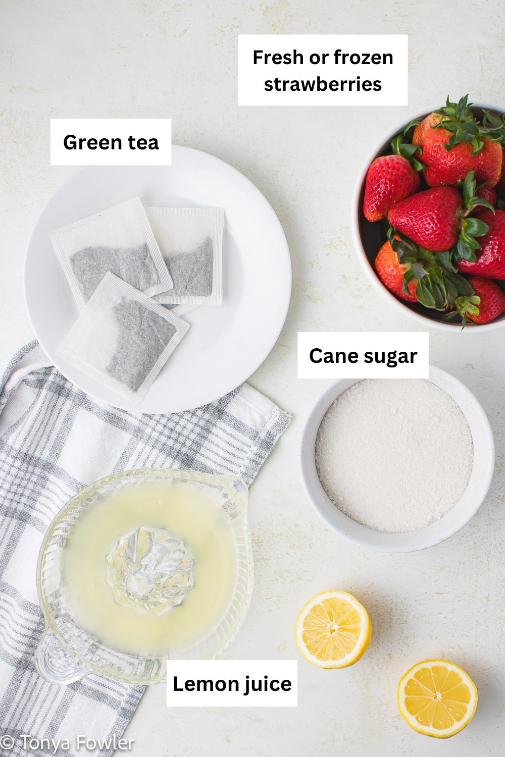 Strawberry green tea lemonade ingredients infographic.